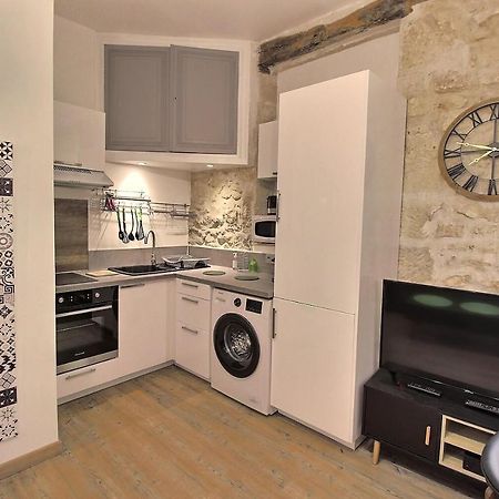 Appartement De Charme Dans Immeuble Haussmannien Périgueux Esterno foto